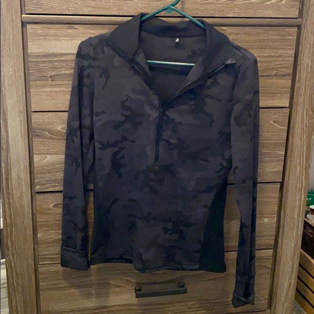 P’tula Stealth Pullover Camo